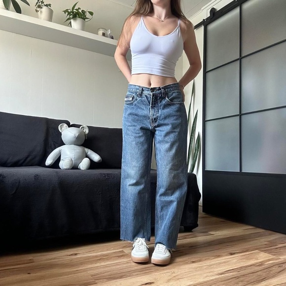 Vintage Eldorado Denim Jeans with Distressed Hem - Picture 3 of 8